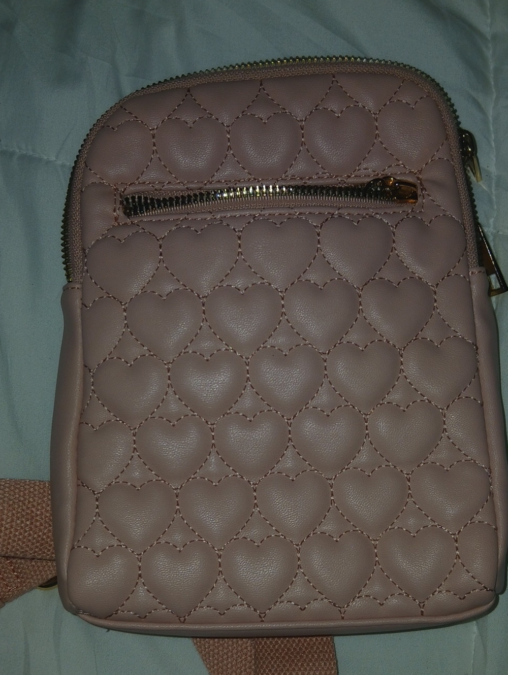 Women’s Quilted Heart Crossbody Bag in Mauve Pink